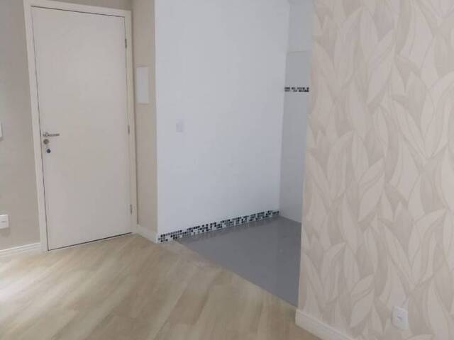 PAPÉIS DE PAREDE NA SALA